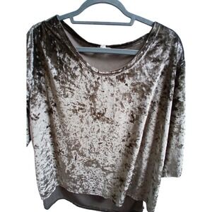 POL Olive green Crushed Velvet V-Neck 3/4 Sleeve Top Women's Casual Lounge Shirt